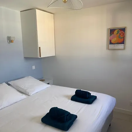 Vue Coeur - Casa Riviera Bellevue דירה